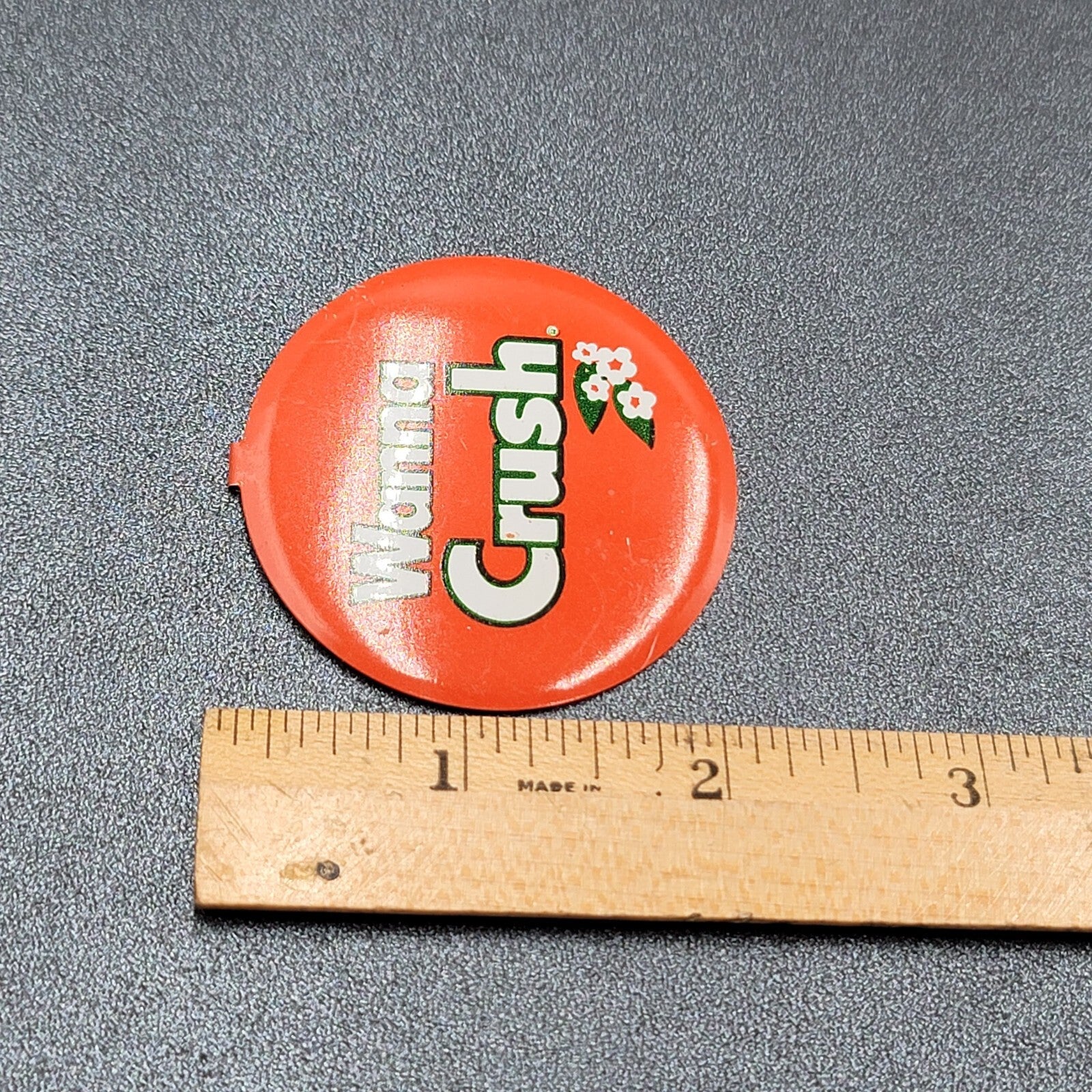Vintage Crush Soda Pop Wanna Crush Badge Button Push Back Tin 2"