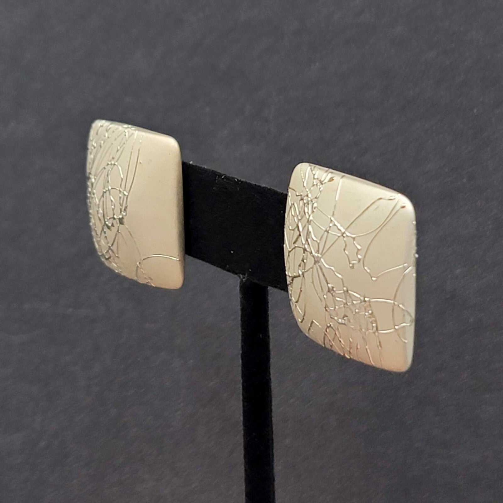 Vintage Pierced Earrings Silver Splatter Square Drop 1"