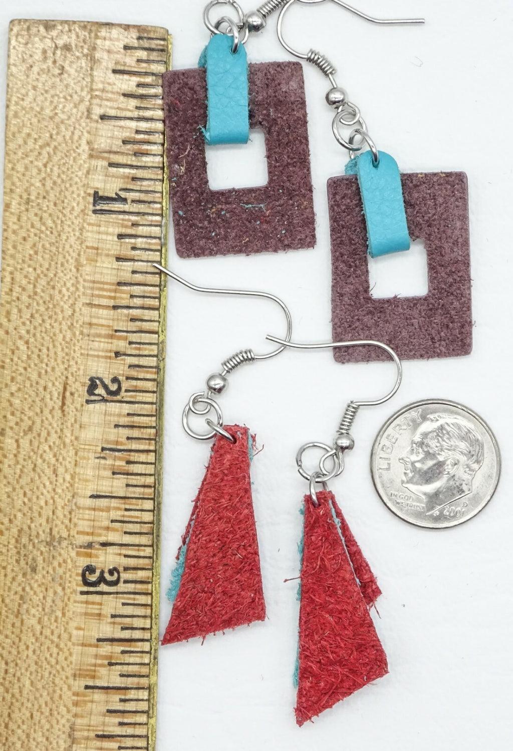 Artisan Dyed Leather Dangle Pierced Earrings Costume Estate Jewelry