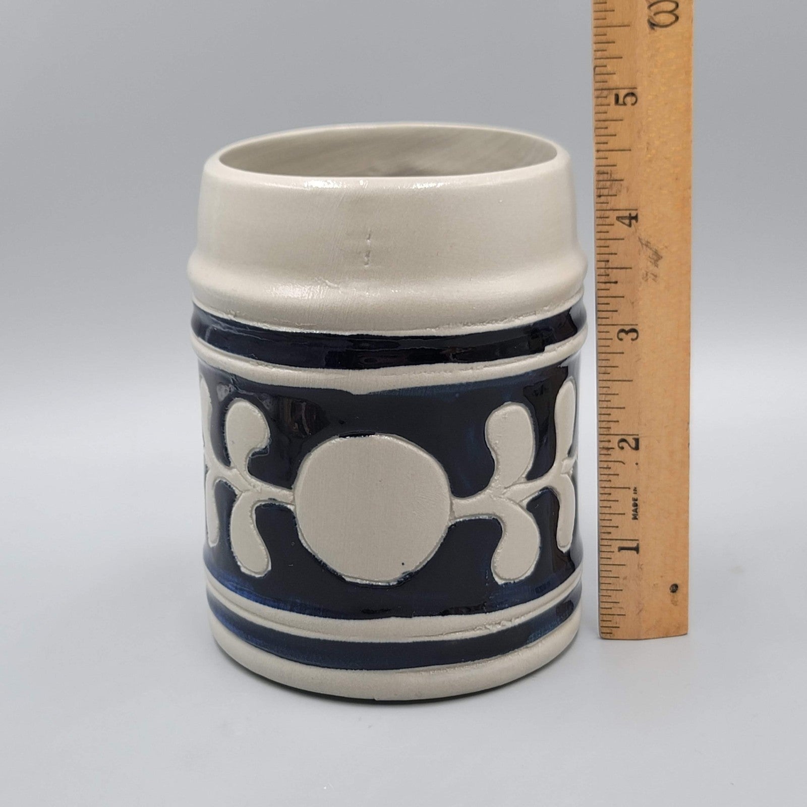 Souvenir of Williamsburg Pottery Coffee Mug