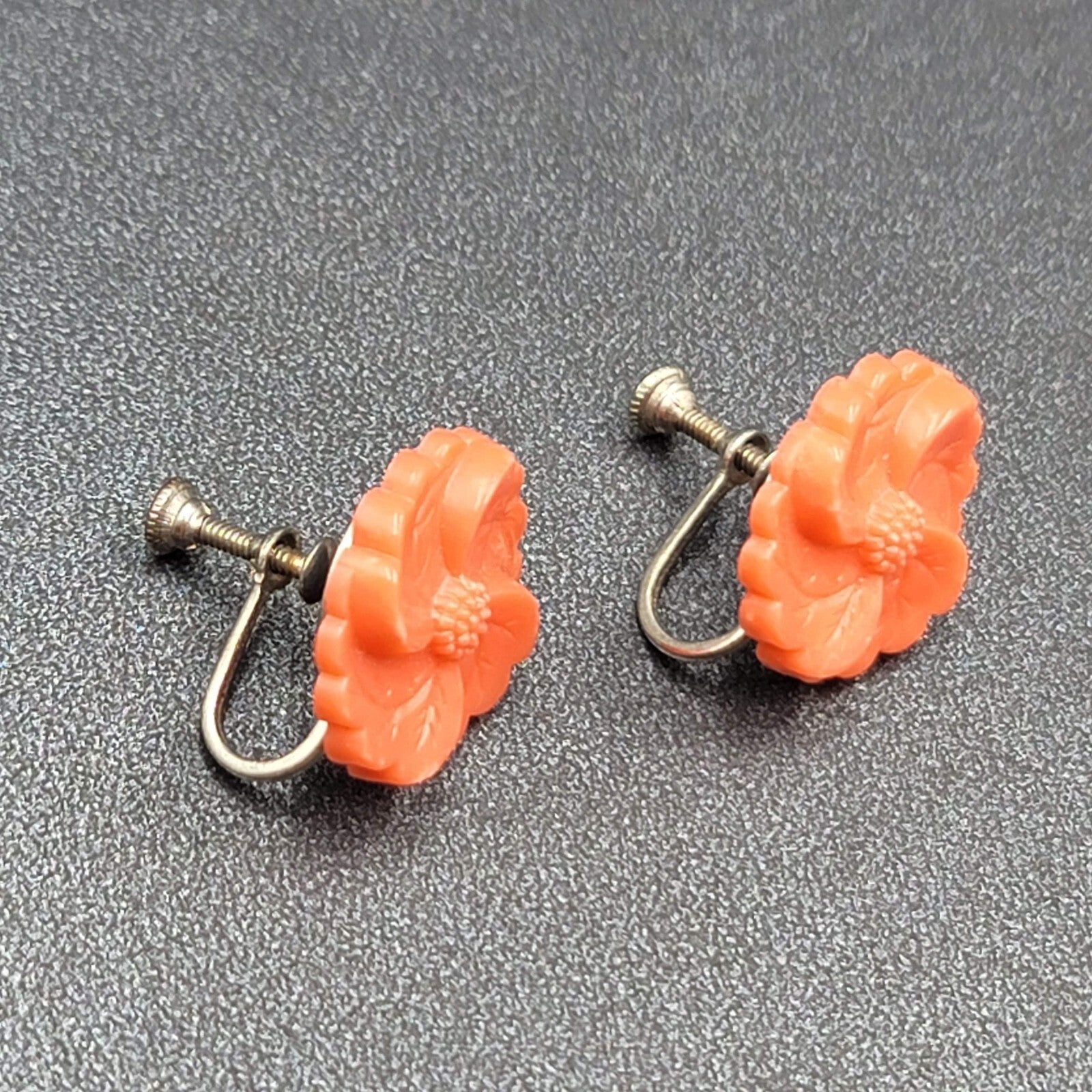 Vintage Clip on Earrings Coral Pink Plastic Flower Studs Screw Back 3/4"