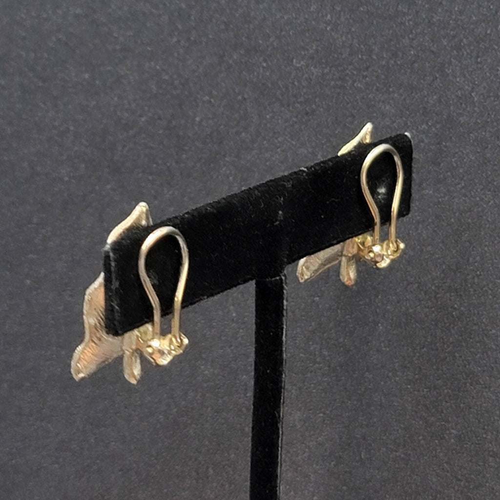 Vintage BSK Clip on Earrings Light Gold tone Climber Textured Leaves 1"