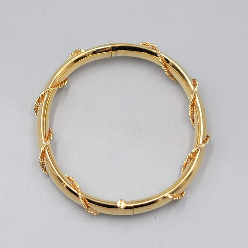 Vintage Hinged Oval Bracelet Gold tone Twist Accent Design 6.75 in