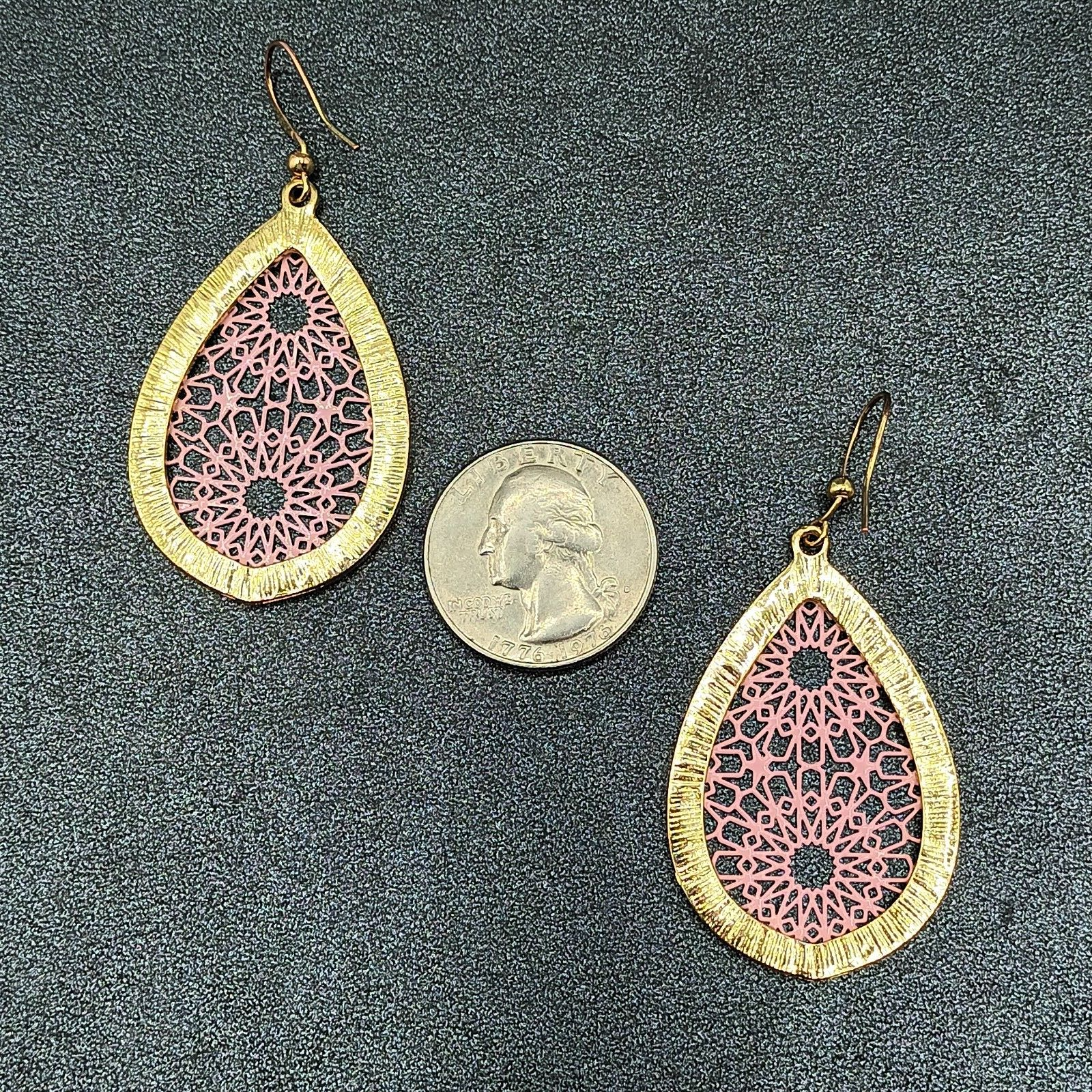 Pierced Earrings Gold tone Pink Acrylic Open Work Teardrop Dangle  1 3/4"