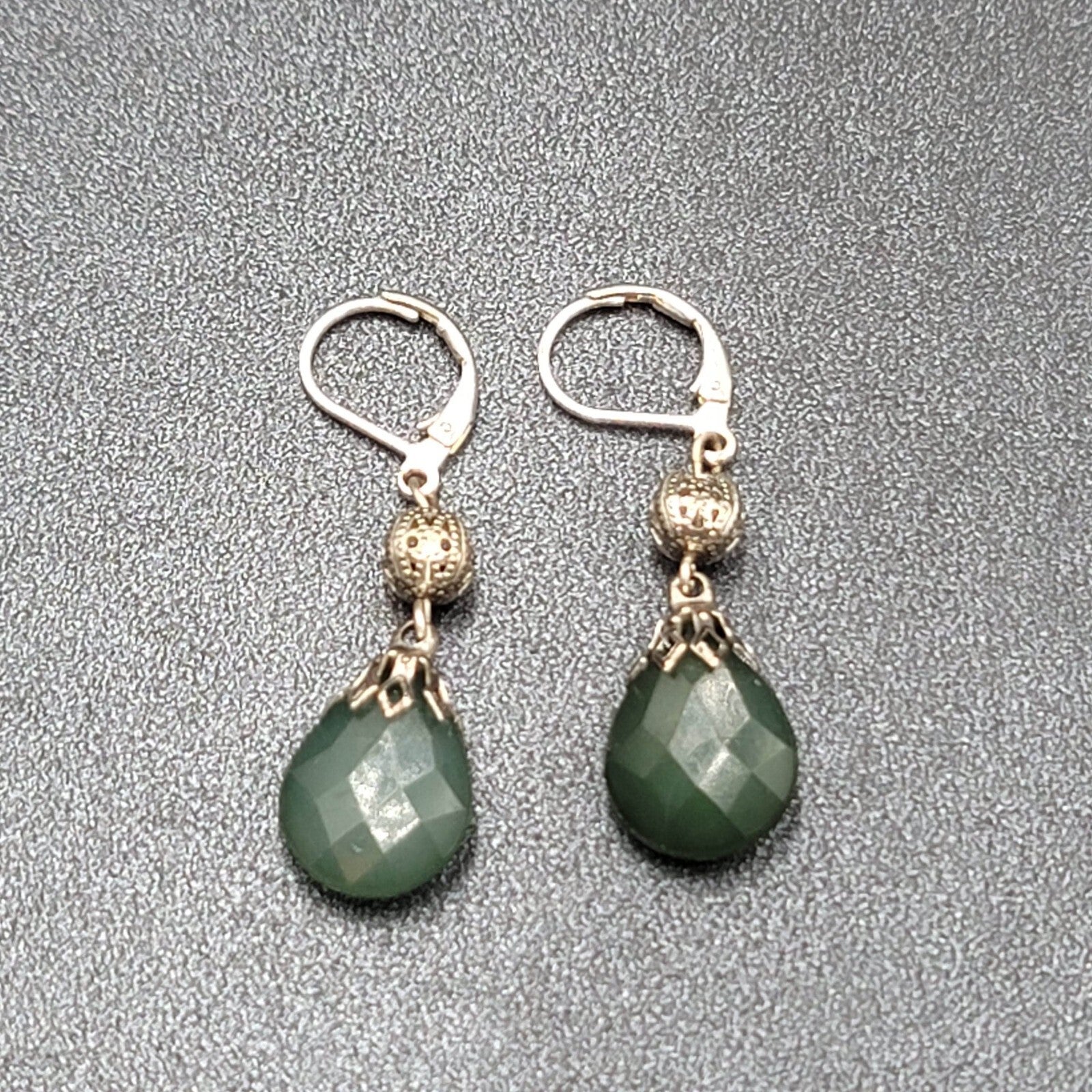 Pierced Earrings Lightweight Green Teardrop Bead Silver tone Dangle 1.25"