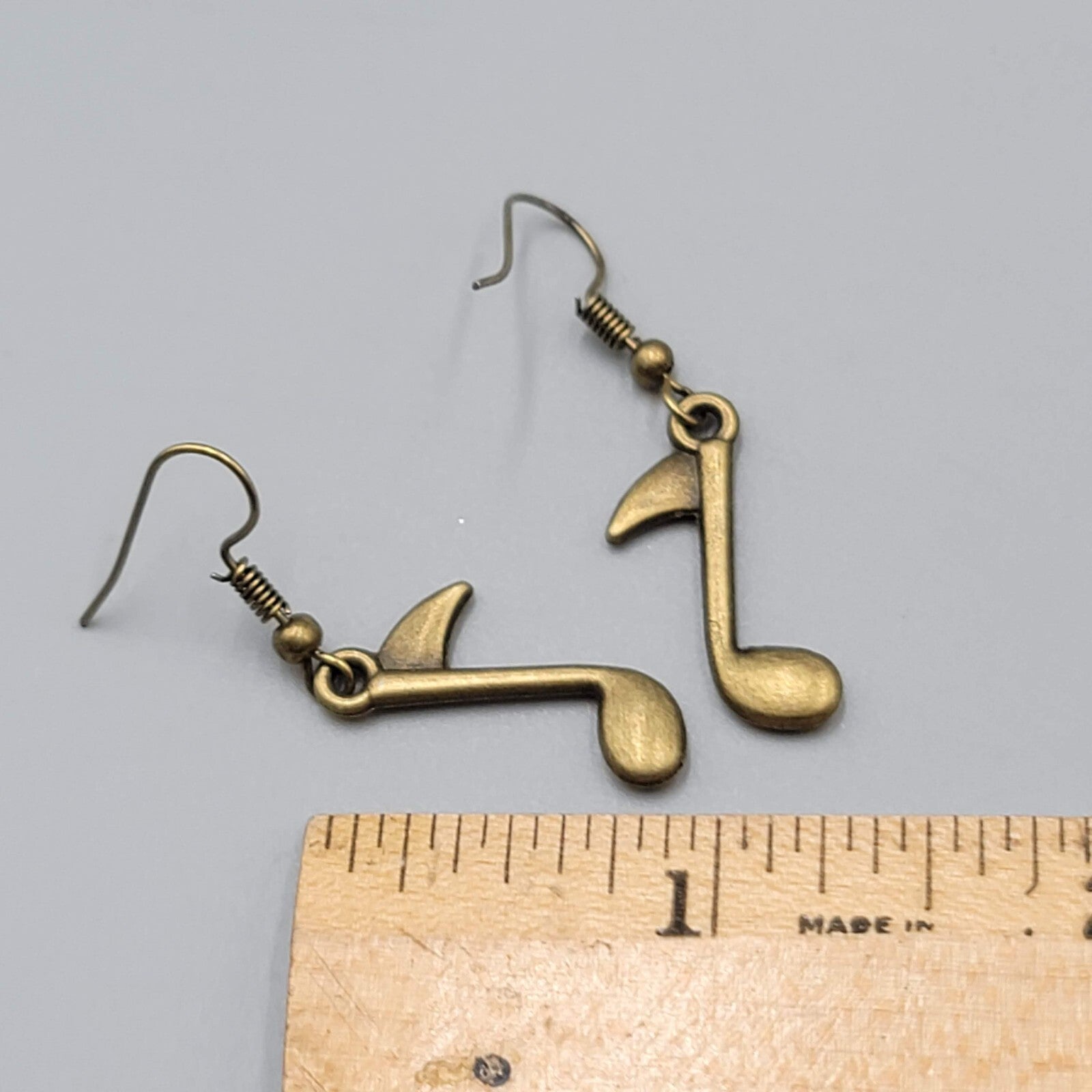 Music Eighth Note Pierced Earrings Bronze tone Dangle 7/8"