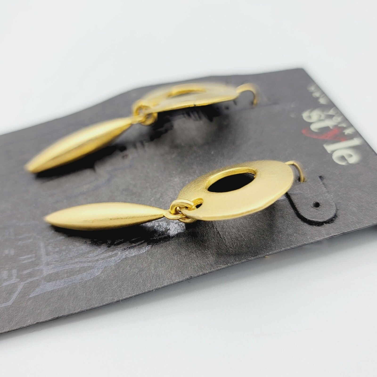 Vintage New York Style Brushed Gold tone Long Dangle Pierced Earrings 2" NWT