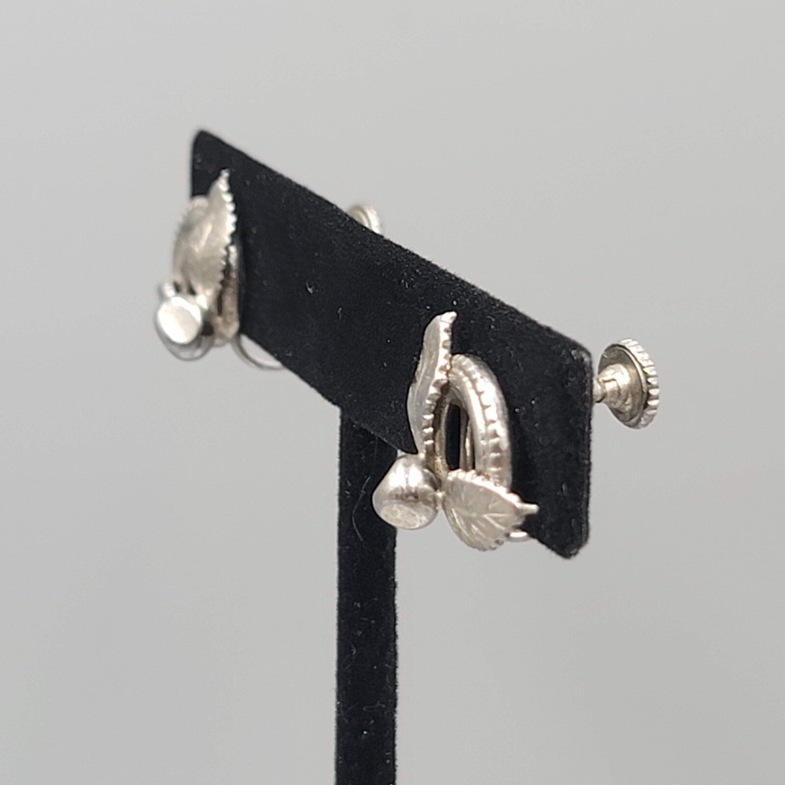 Vintage Stud Clip on Earrings Screw Back Silver tone 5/8"