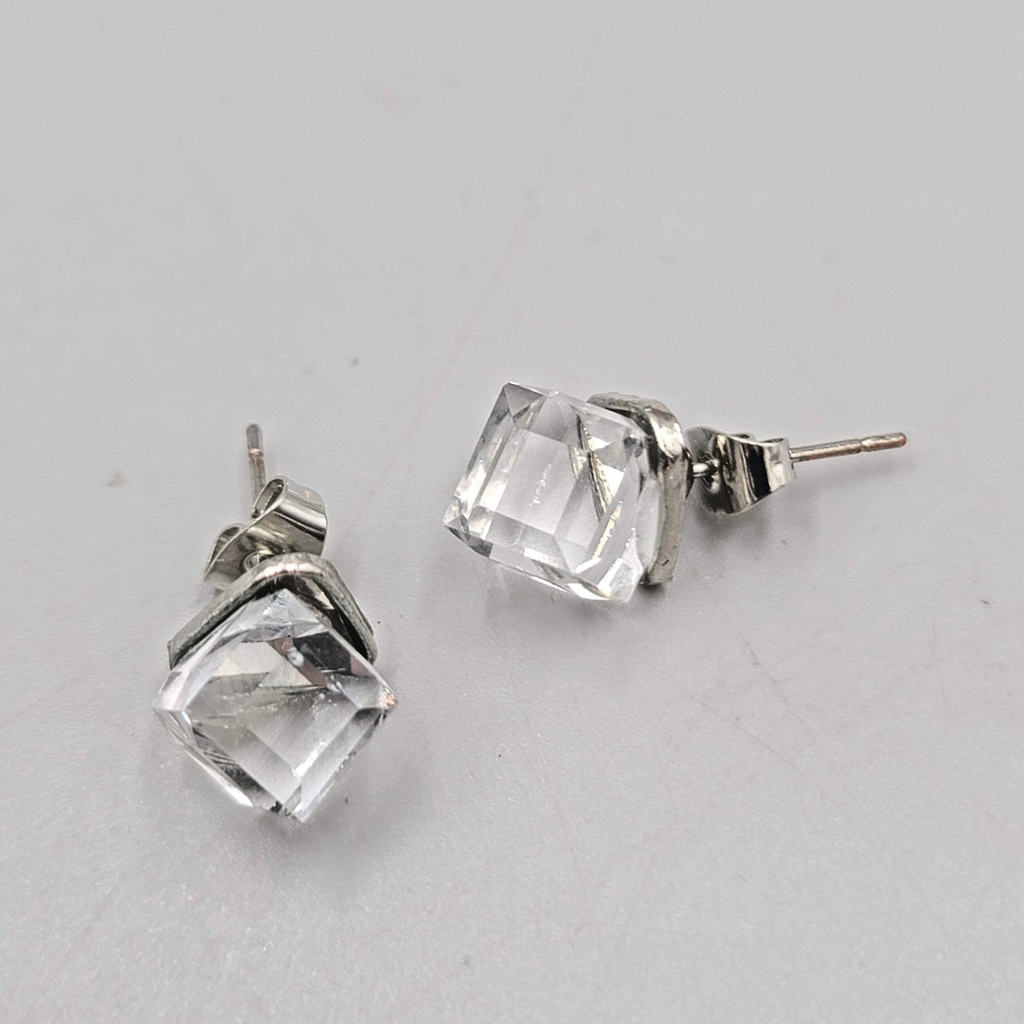 Crystal Cube Stud Pierced Earrings Silver tone 3/8 in
