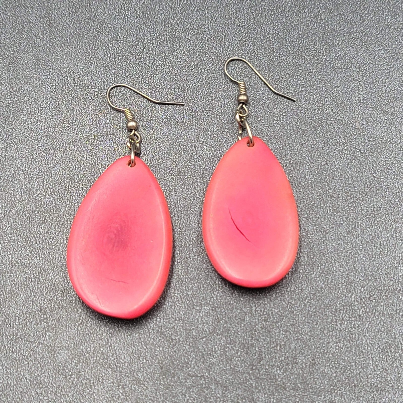 Pierced Earrings Red Dyed Tagua Nut Dangle Silver tone 1.75"
