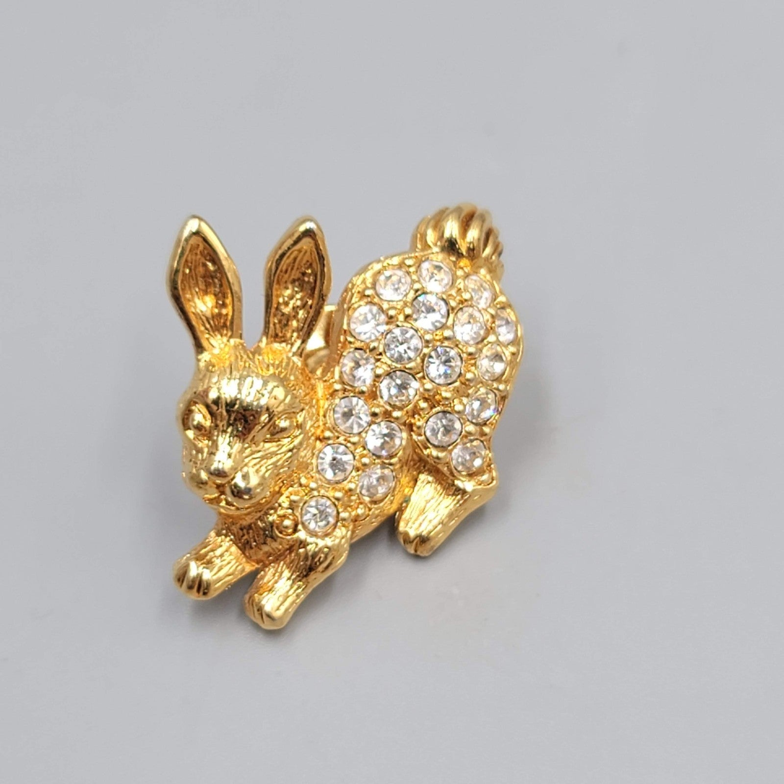 Vintage Avon Bunny Rabbit Brooch Gold tone Rhinestone Pin 1"