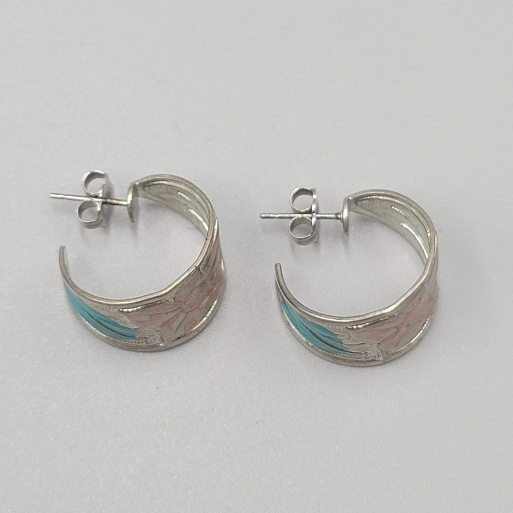 Vintage Hoops Pierced Earrings Silver tone Pastel Pink Blue Embossed Flowers 5/8