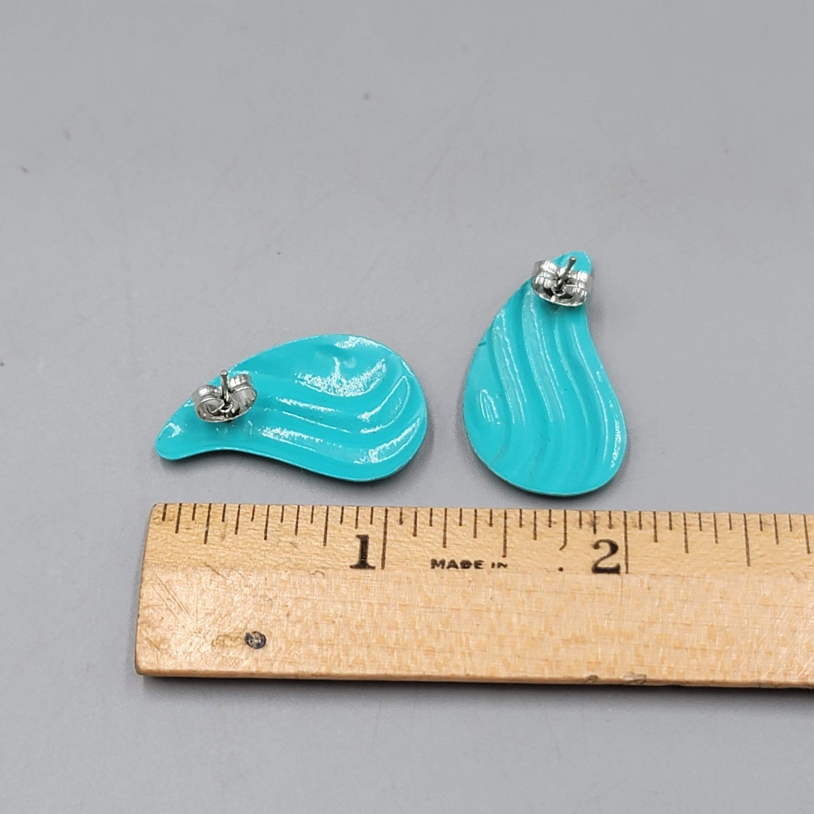Vintage Teal Blue Enamel Pierced Earrings Wavy Tear Drop 1 1/8 in