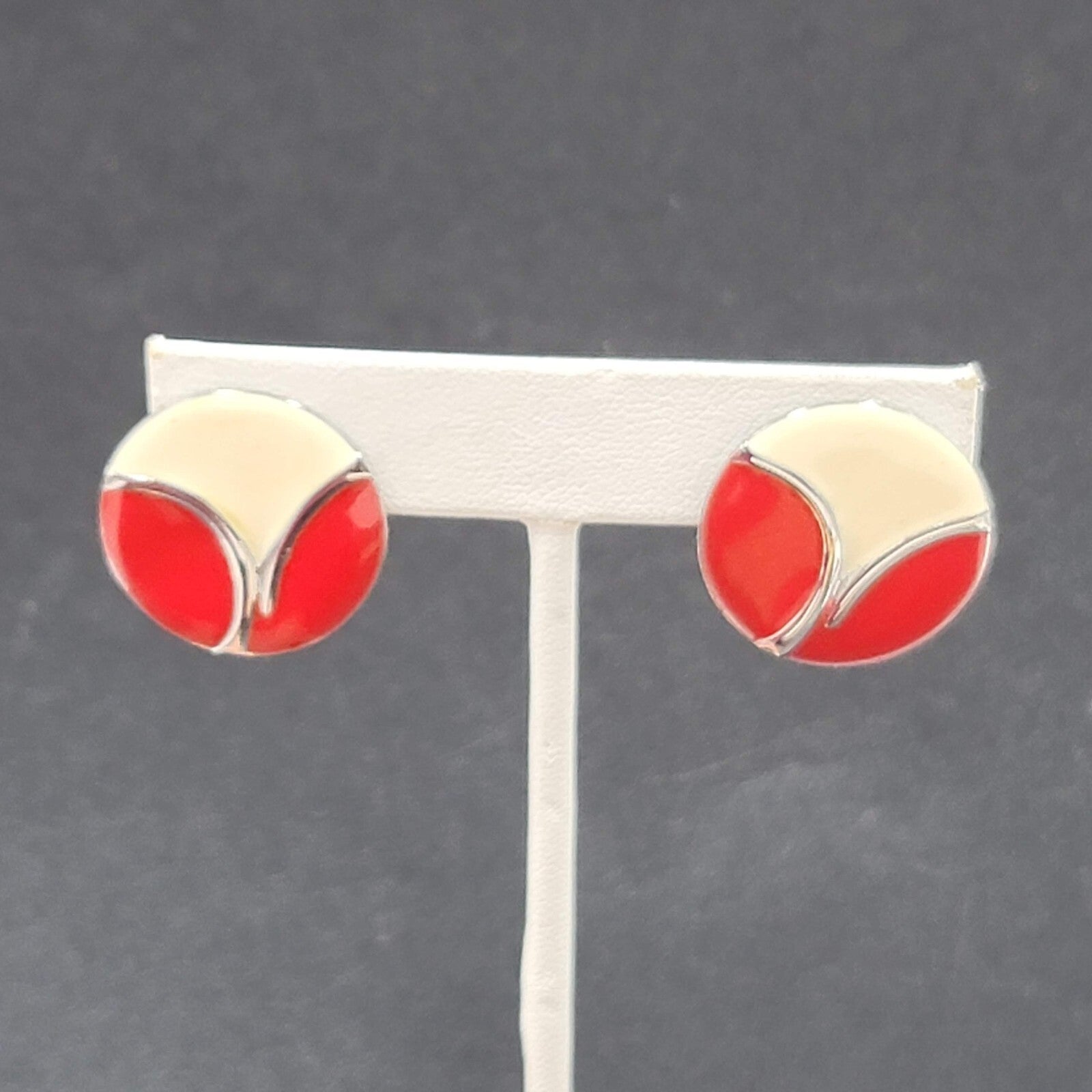 Vintage Pierced Earrings Silver tone White Red Enamel Disc Studs 7/8"