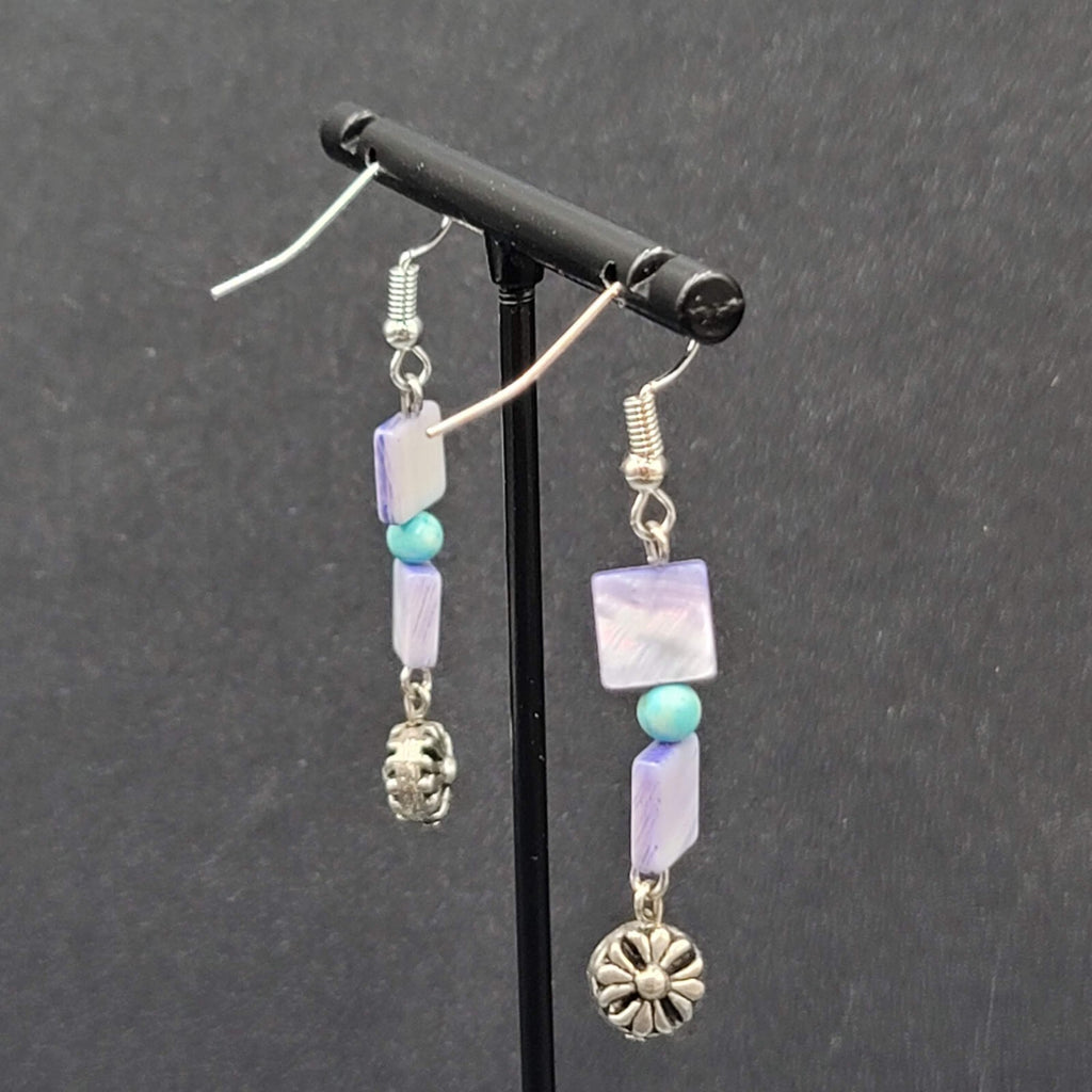 Pierced Earrings Silver tone Purple Shell Square Bead Dangle 1.25"