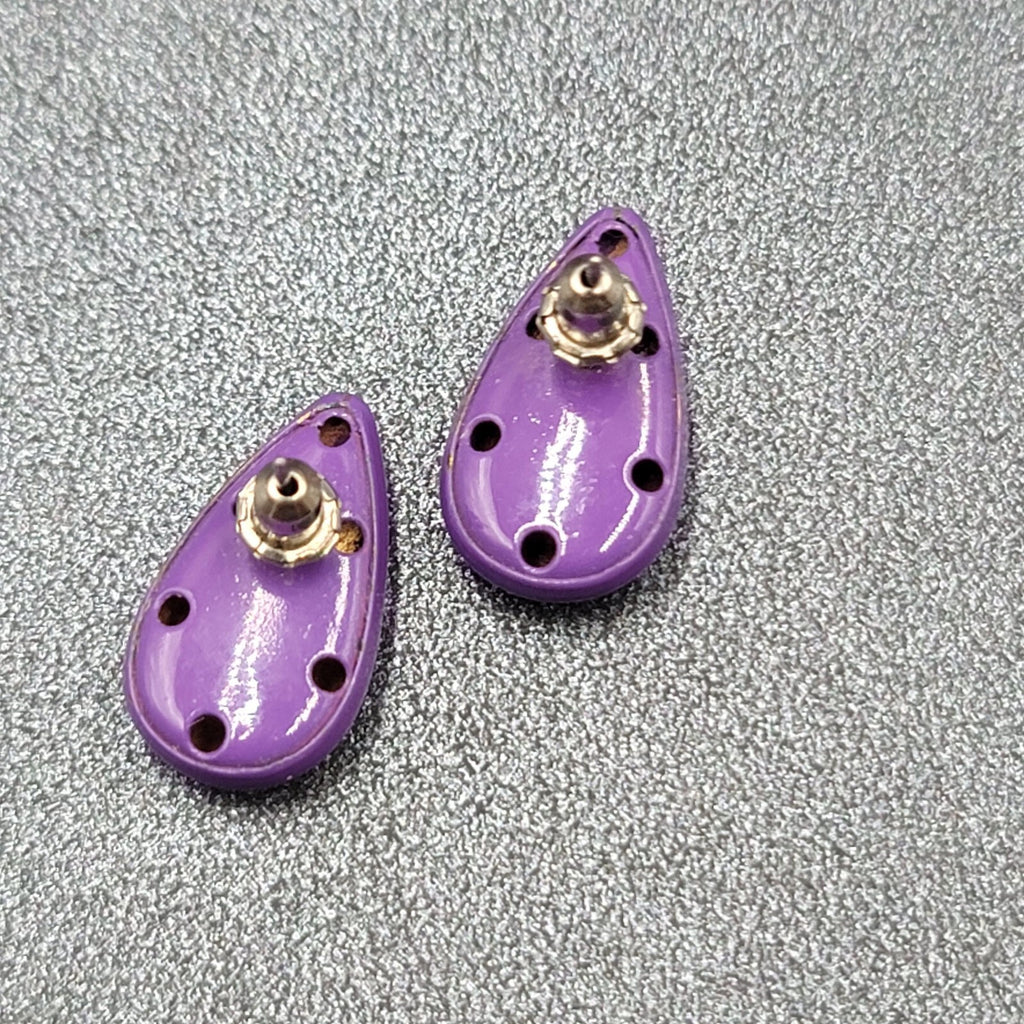 Vintage Pierced Earrings Purple Enamel over Metal Teardrop Drop Studs 3/4"