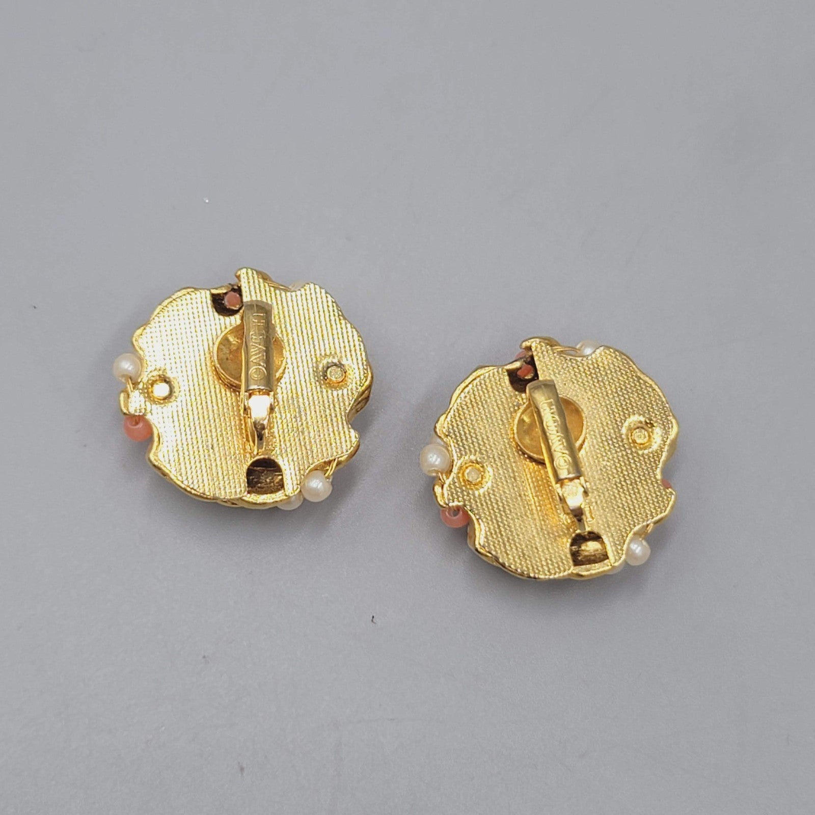 Vintage Avon Clip on Earrings Gold tone Pink White Bead Drop 1"