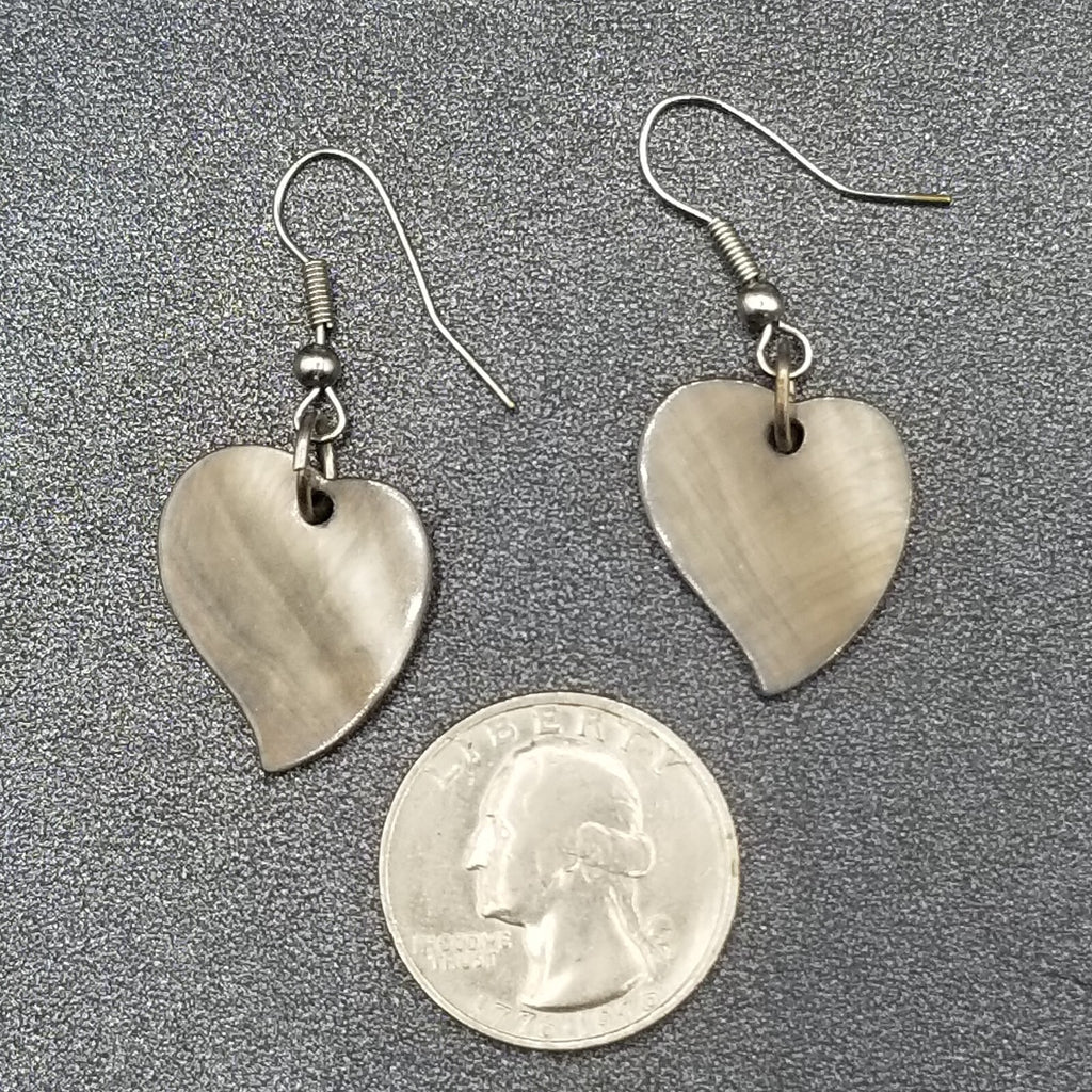 Pierced Earrings Silver tone Carved Shell Heart Statement Dangle 7/8"