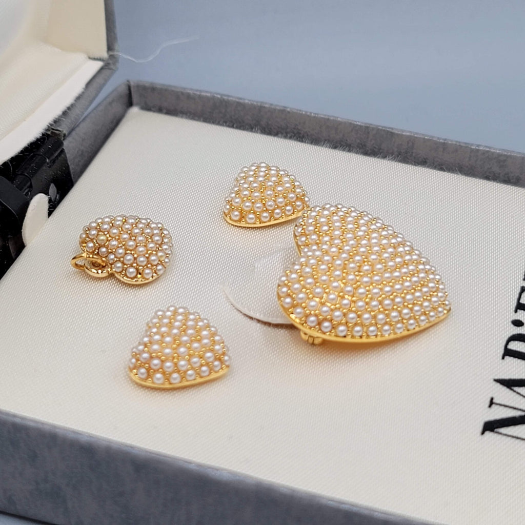 Napier Faux Pearl Cluster Heart Brooch Pierced Earrings Set Matching Pendant