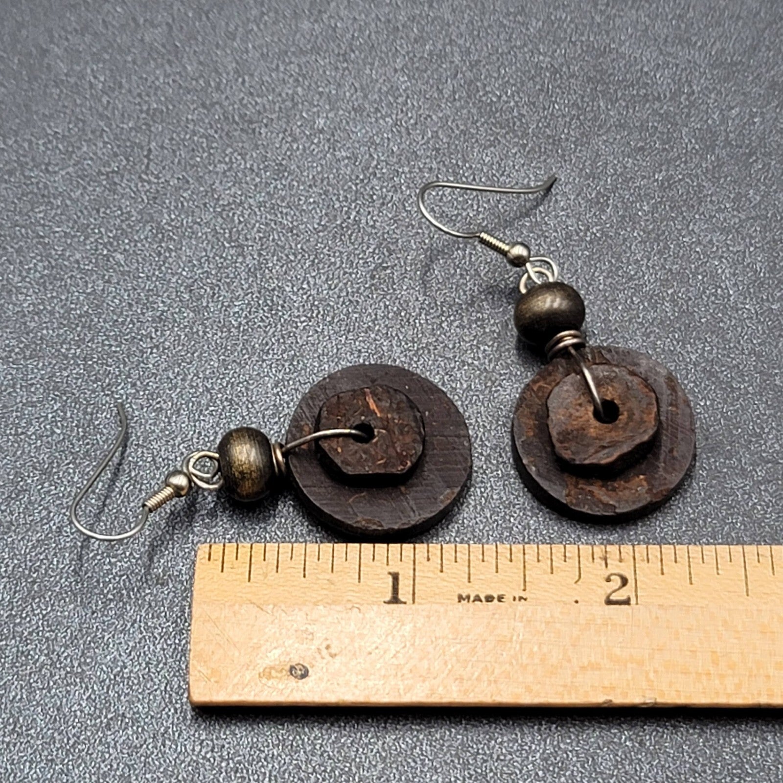 Pierced Earrings Silver tone Coconut Layered Disc Beads Dangle 1.25"