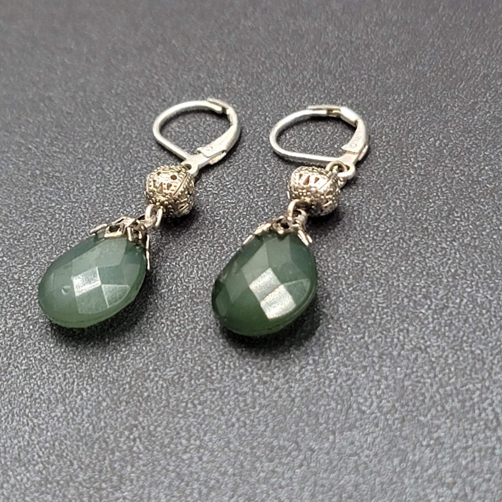 Pierced Earrings Lightweight Green Teardrop Bead Silver tone Dangle 1.25"