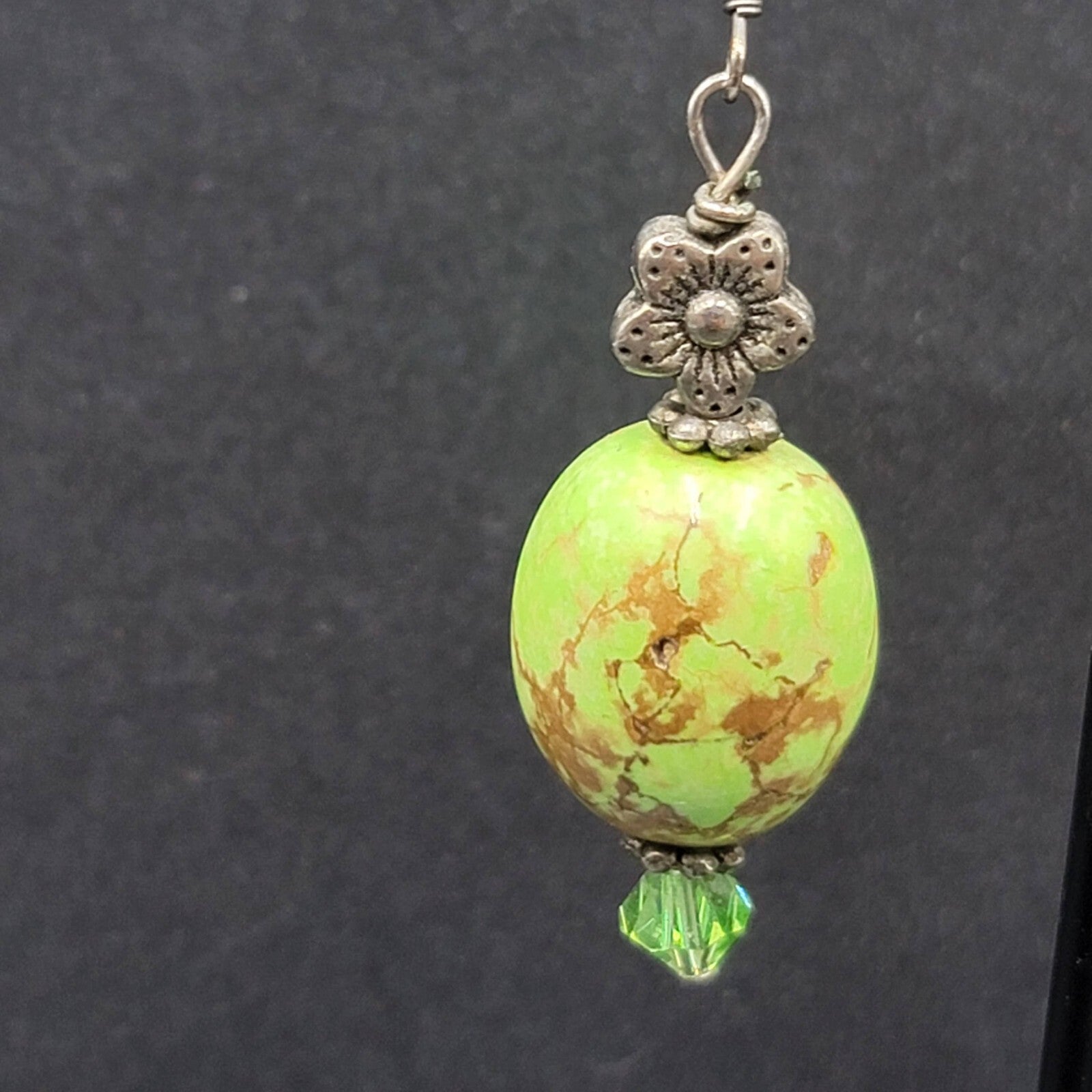 Pierced Earrings Silver tone Large Green Stone Bead Flower Dangle 1.75"