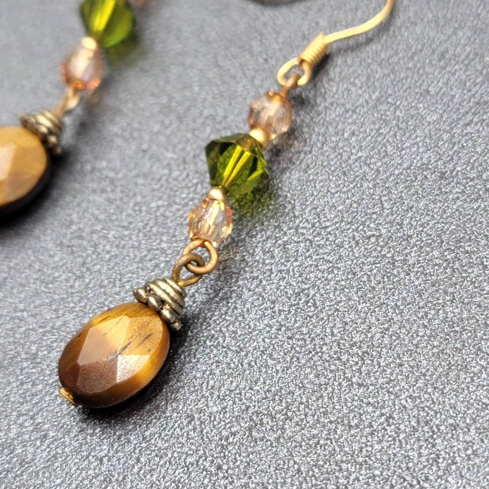 Pierced Earrings Tigers Eye Pink Green Crystal Bead 1.5"