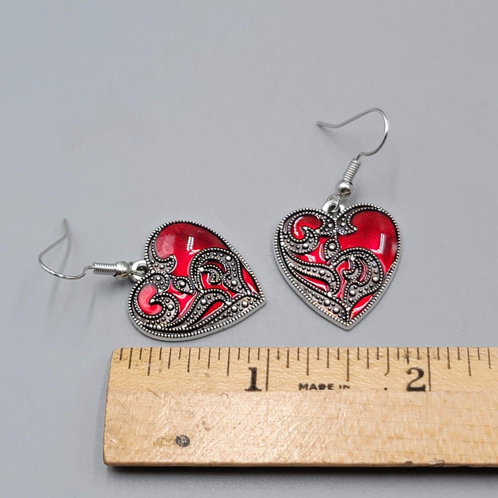 Satin Enamel Heart Pierced Earrings Black Swirl Accent Silver tone Dangle 1"