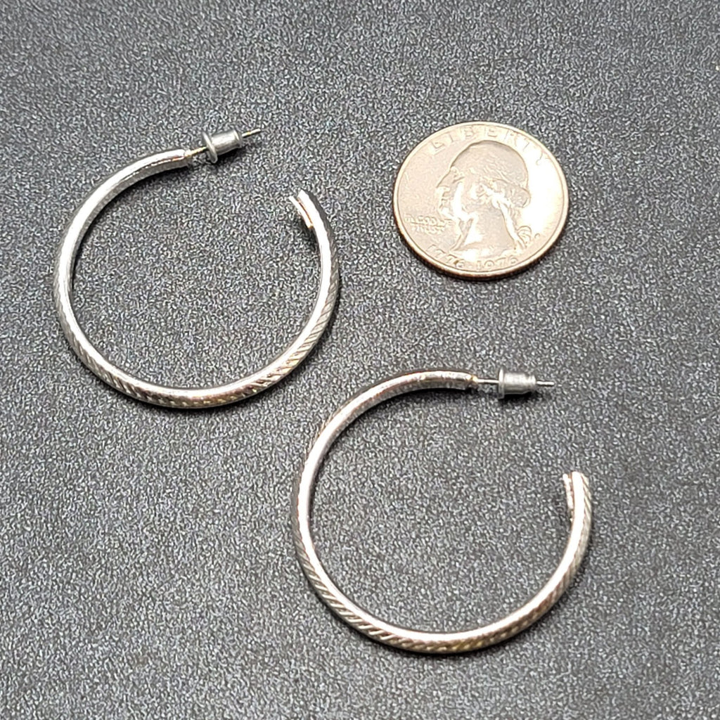 Pierced Earrings Silver tone Textured Hoops 1.5"