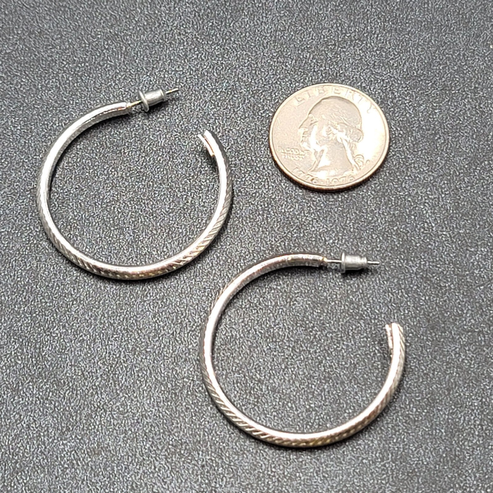 Pierced Earrings Silver tone Textured Hoops 1.5"
