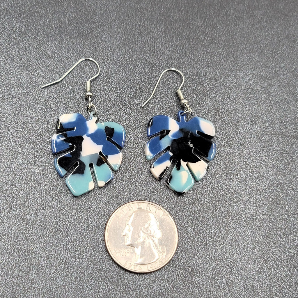 Pierced Earrings Blue White Black Resin Palm Leaf Dangle 1.25"