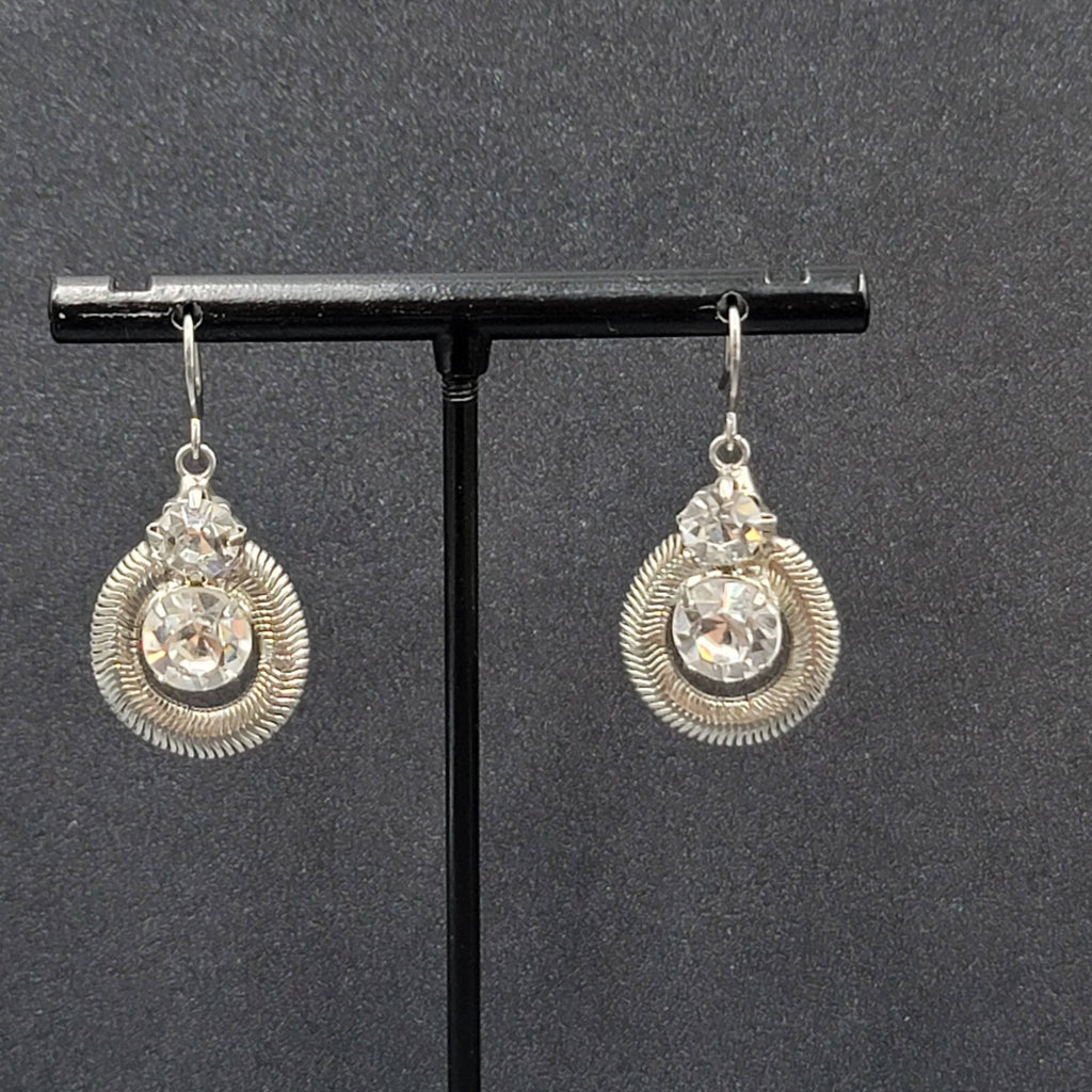 Pierced Earrings Silver tone Snake Chain Rhinestone Dangle 1"