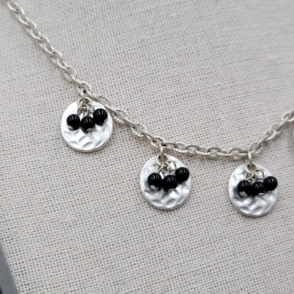 Black Bead Necklace Silver tone Hammered Discs Chain 16"-18"