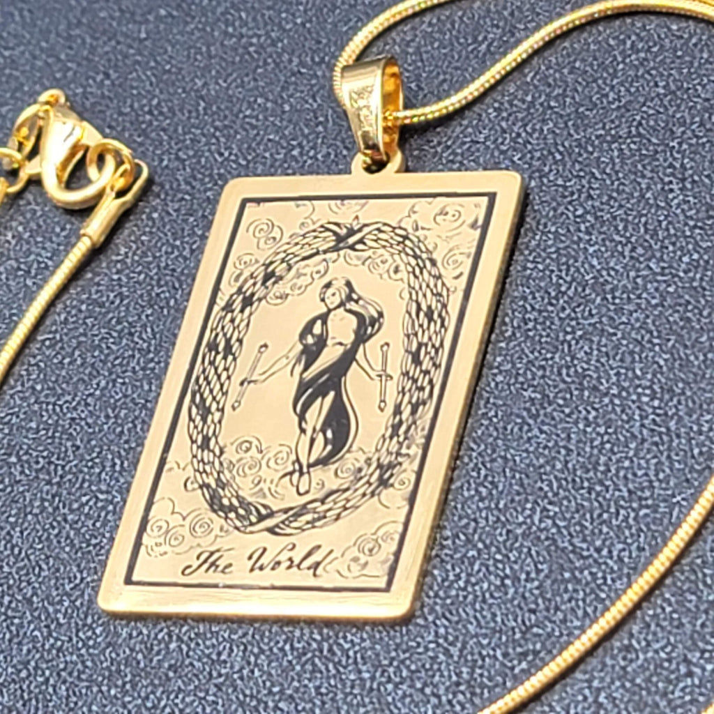 The WORLD Tarot Card Pendant Necklace Major Arcana Gold tone 18”.
