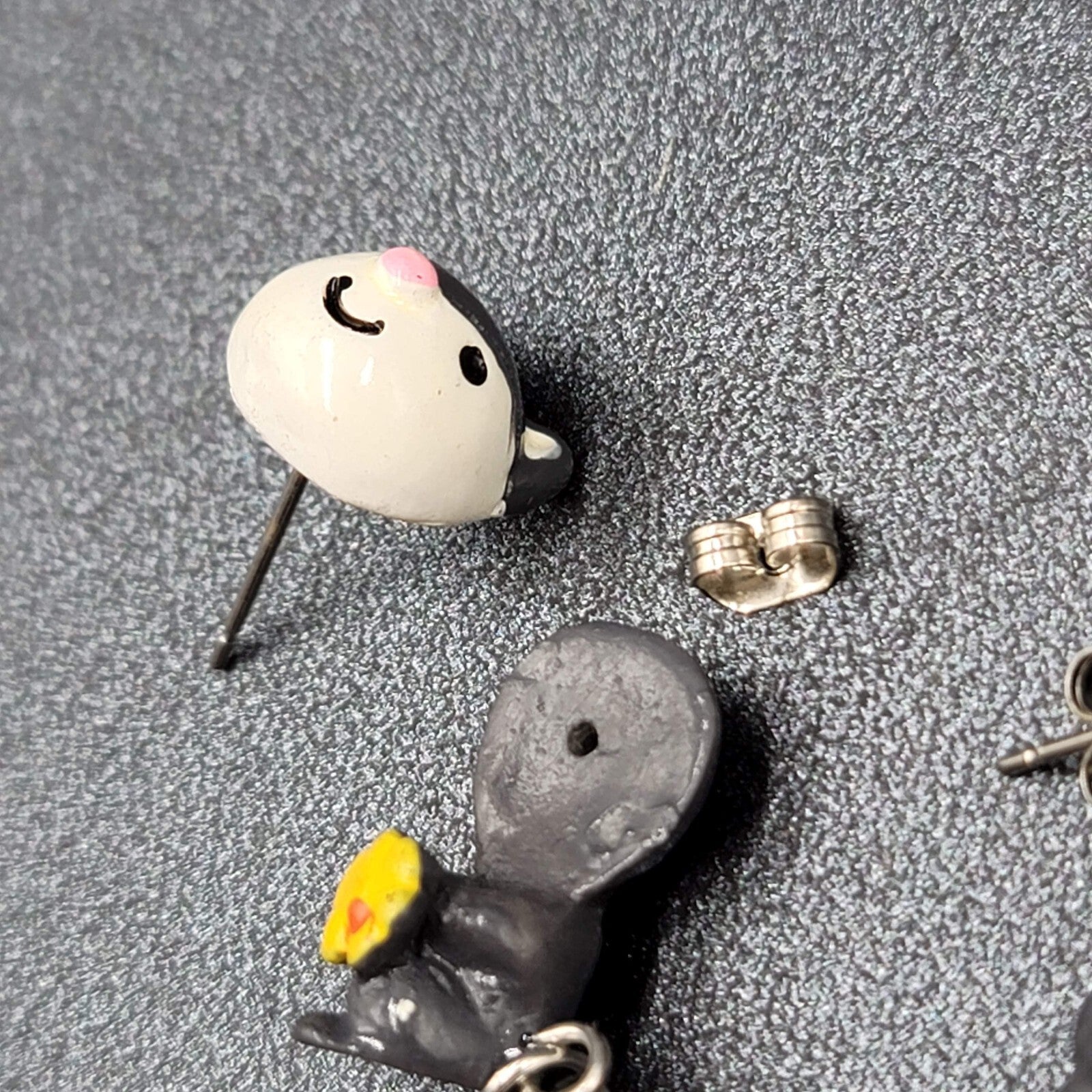 Vintage Pierced Earrings Gray Hand Painted 3D Skunk Dangle 1.25"