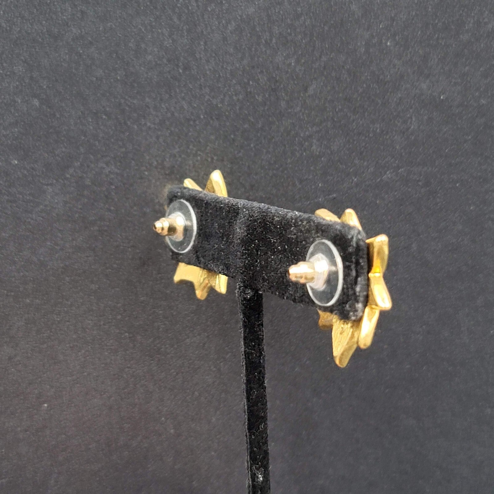 Vintage Pointsettia Pierced Earrings Yellow Goldtone Sparkle Enamel Christmas 1"