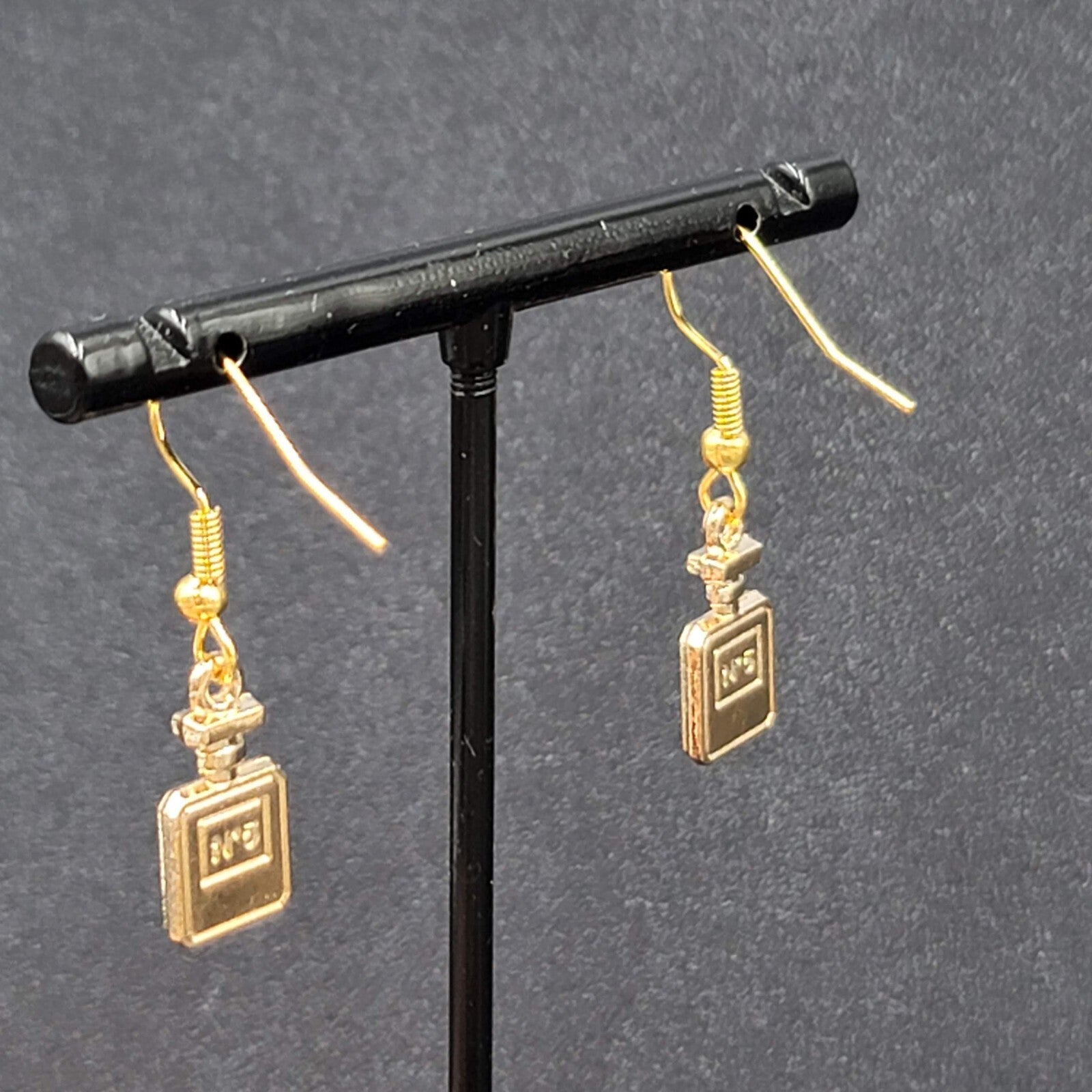 No 5 Perfume Pierced Earrings Gold tone Black Enamel Dangle 5/8"