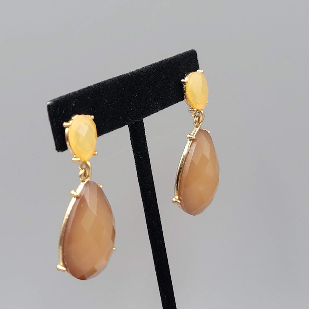 Yellow Brown Teardrop Pierced Earrings Gold tone Dangle 1.75 in