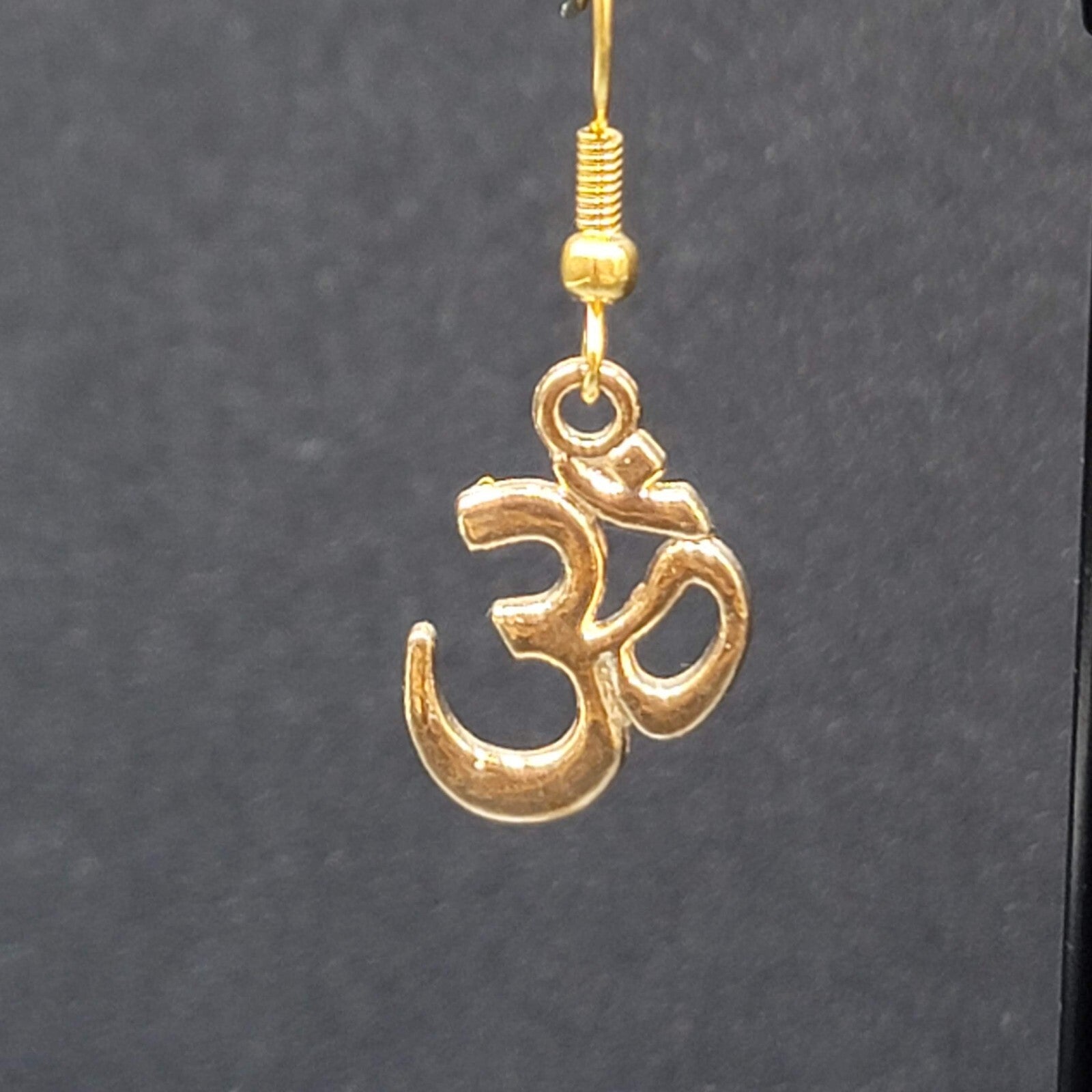 Ohm Pierced Earrings Gold tone Dangle 3/4"