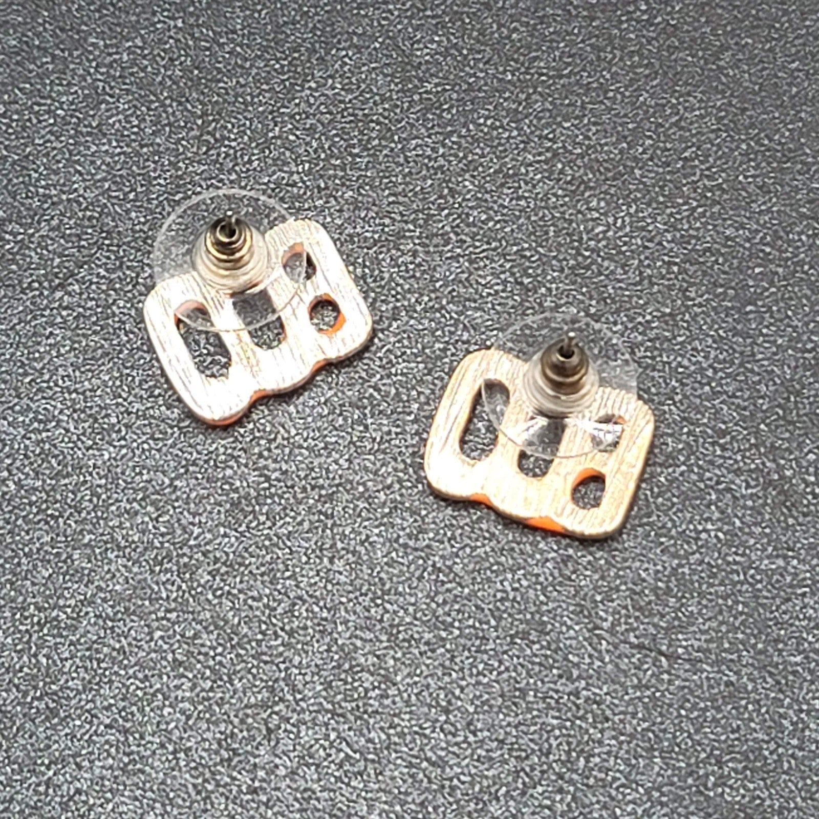 Halloween BOO Pierced Earrings Orange Enamel over Metal Studs 5/8"