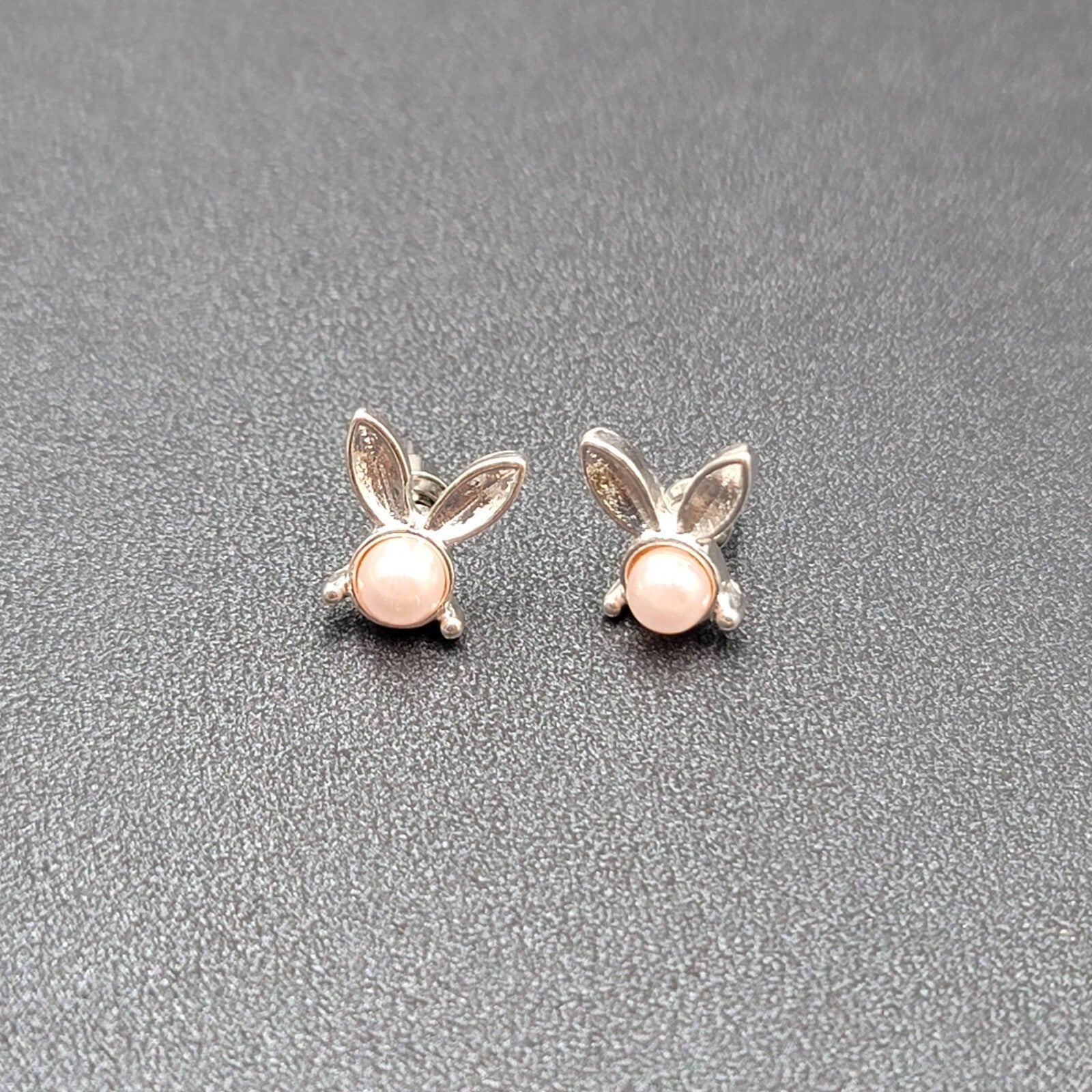 Bunny Rabbit Pierced Earrings Silver tone Faux Pink Pearl Studs 1/2"