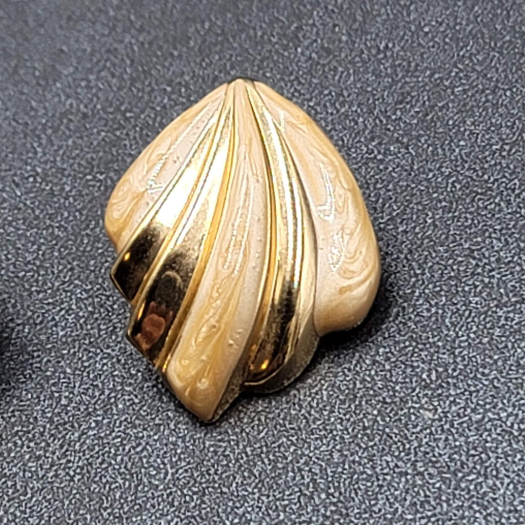 Vintage Pierced Earrings Gold tone Tan Swirl Enamel Drop 1.25" Lightweight