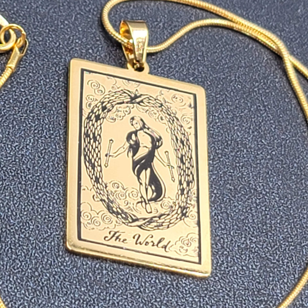 The WORLD Tarot Card Pendant Necklace Major Arcana Gold tone 18”.