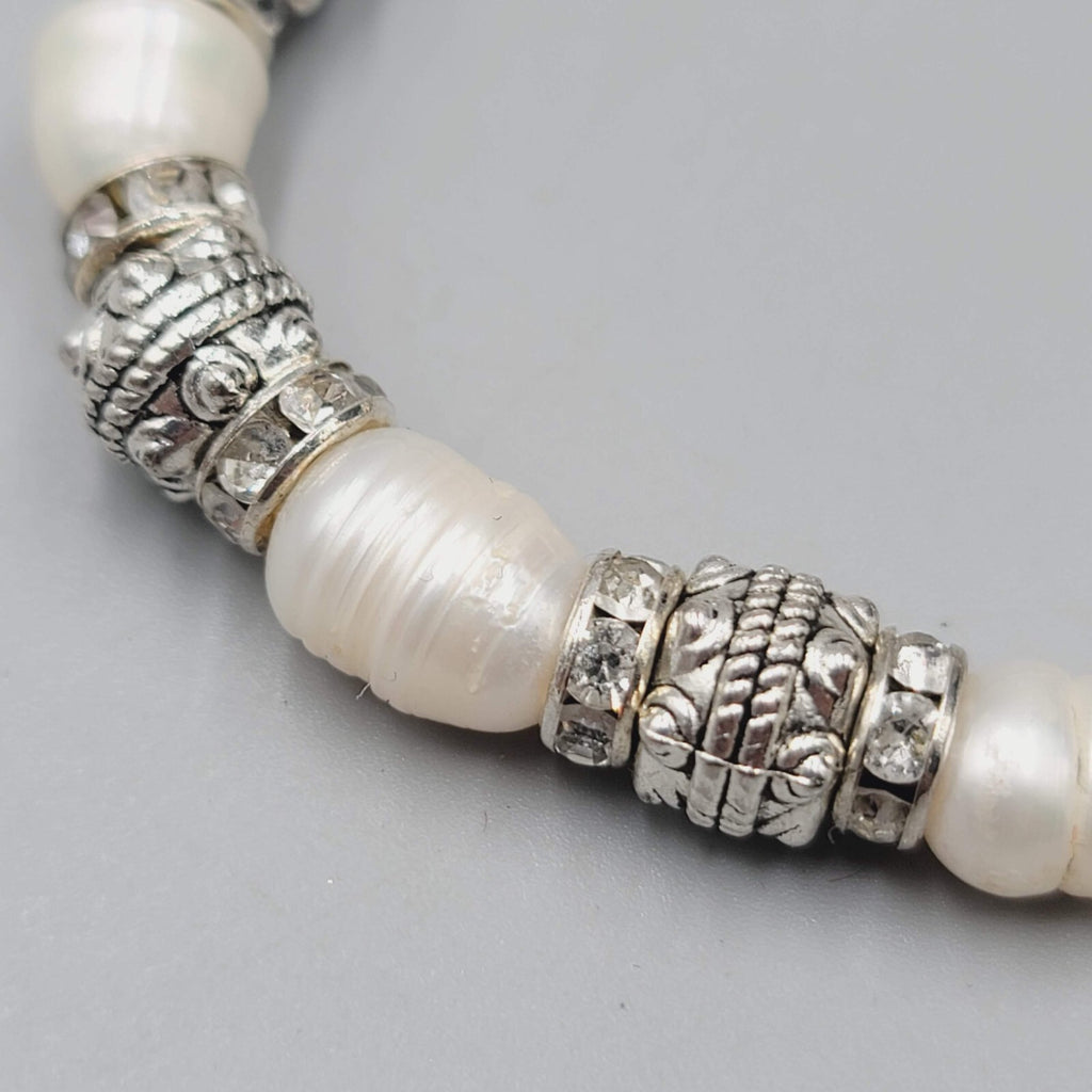 Pearl Bracelet Silver tone Crystal Rhinestone Elastic 6.5"