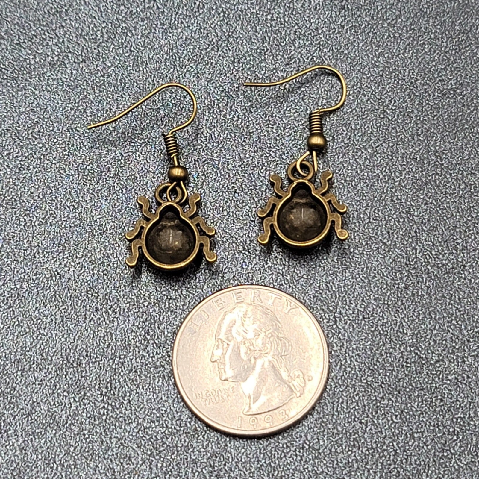 Ladybug Pierced Earrings Dangle Bronze tone 5/8"