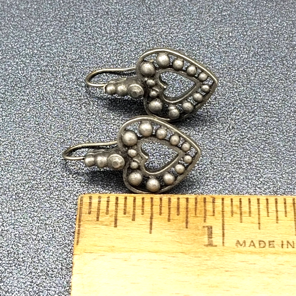 Pierced Earrings Pewter Beaded Open Heart Dangle Dark Gray 7/8"