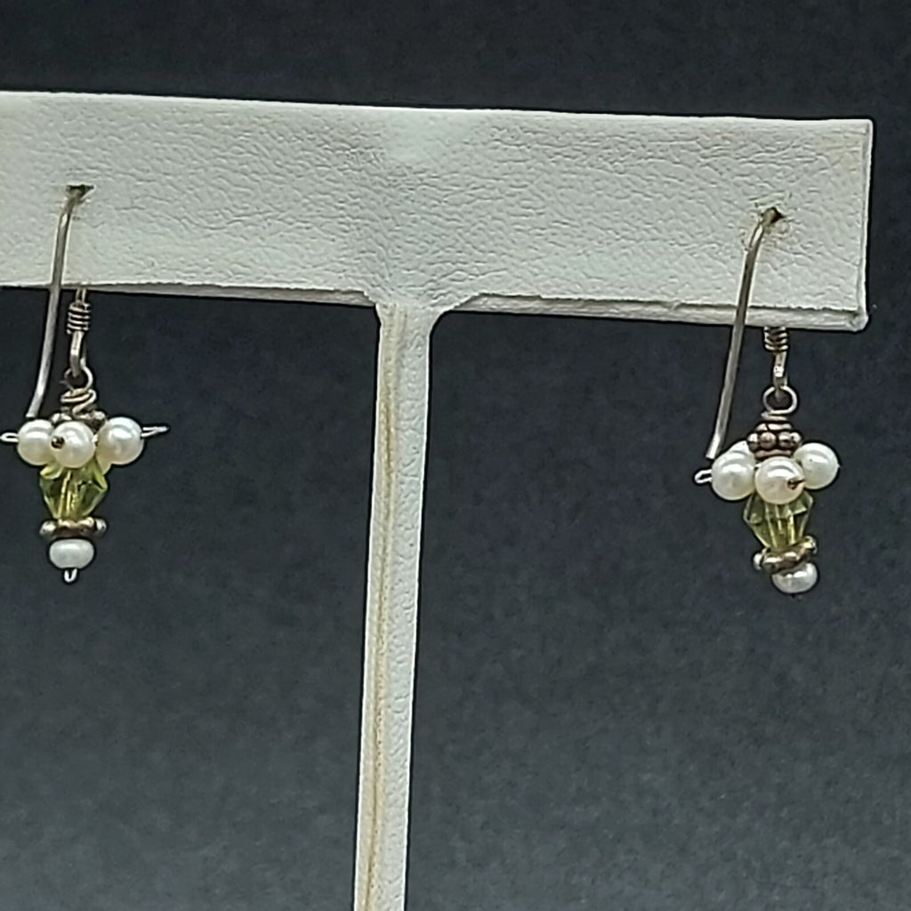 Pierced Earrings Silver tone White and Yellow Glass Beaded Dangle 1/2"