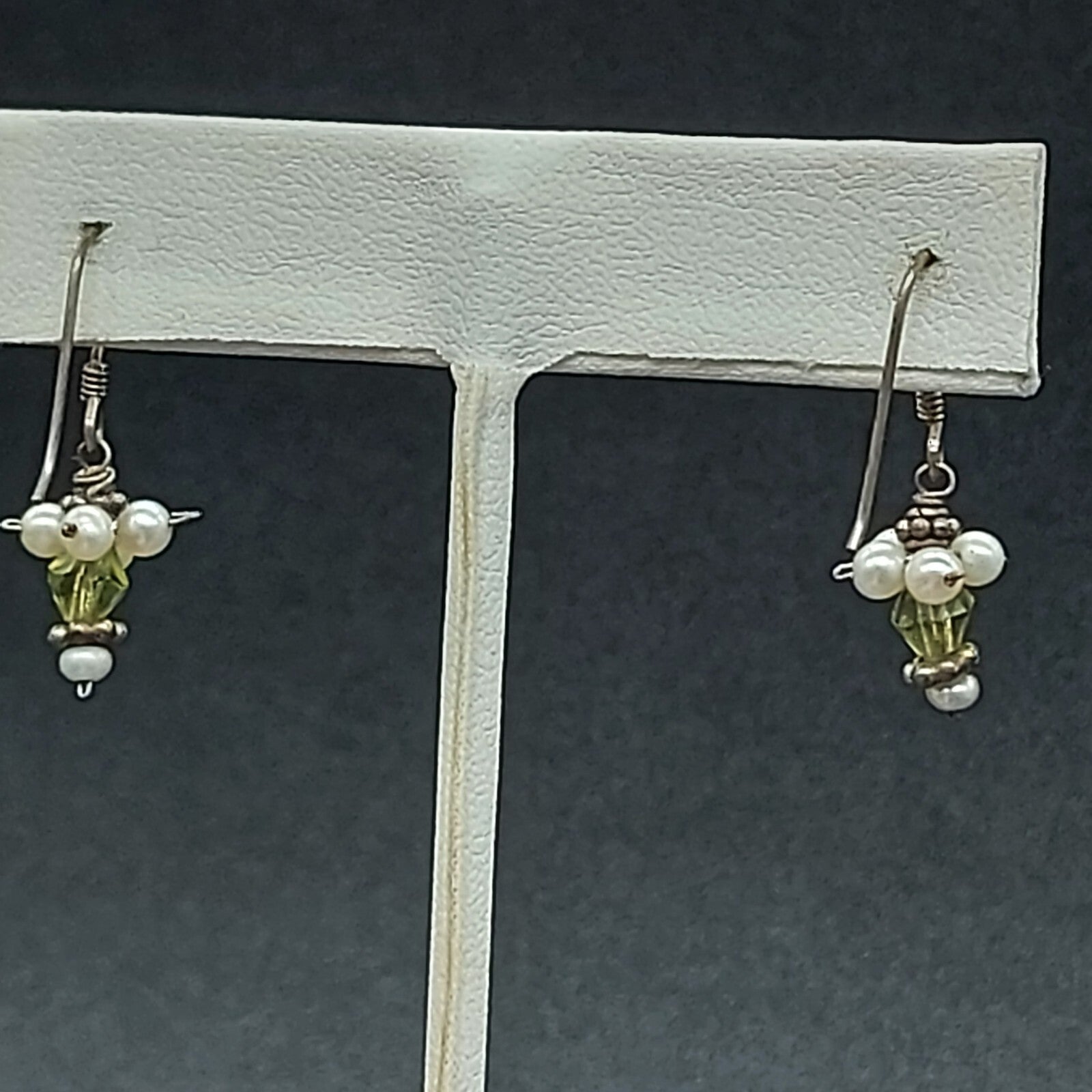 Pierced Earrings Silver tone White and Yellow Glass Beaded Dangle 1/2"