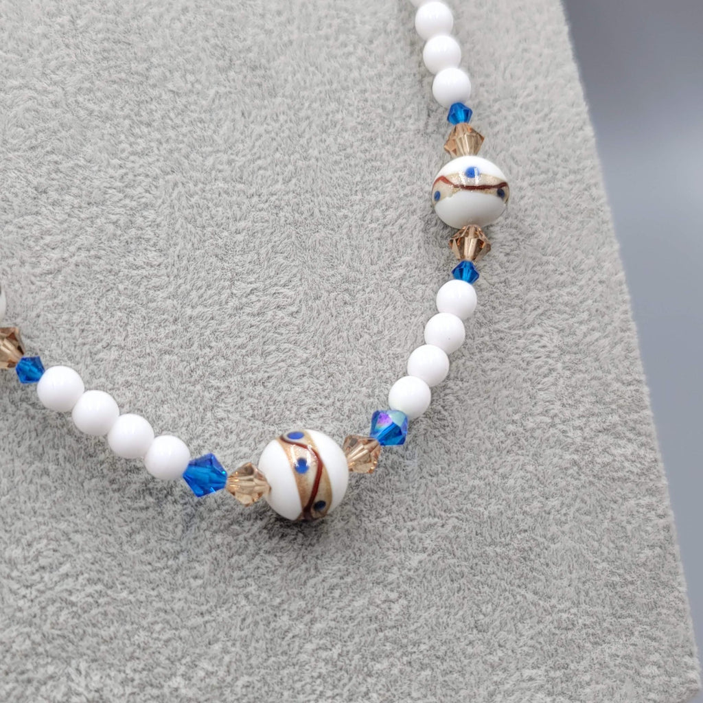 Vintage White Glass Art Bead Necklace Estate Costume Jewelry