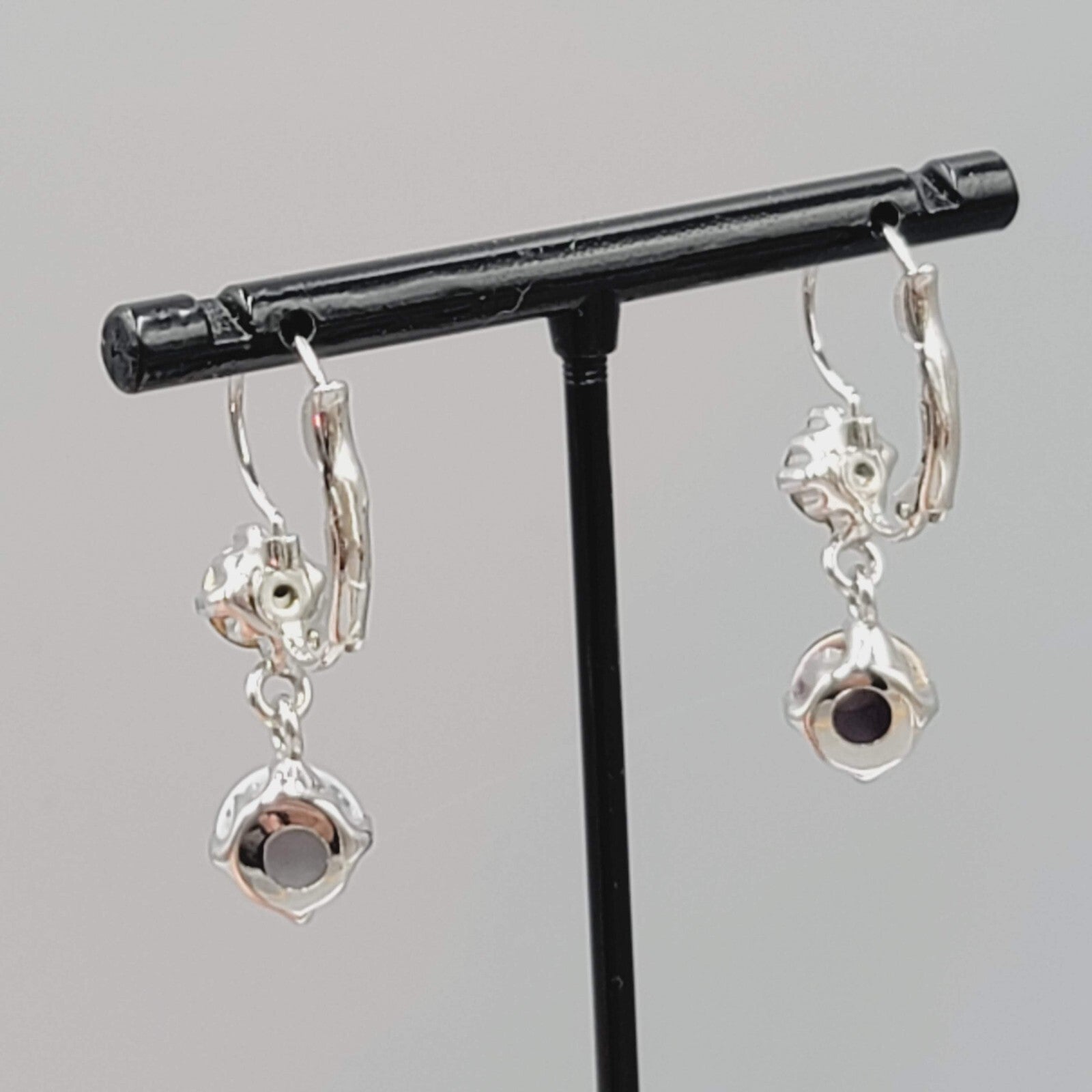 Pierced Earrings Silver tone Green and Leopard Dangle Leverback 7/8"
